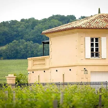 Couette-café Petit Monlot - 3*